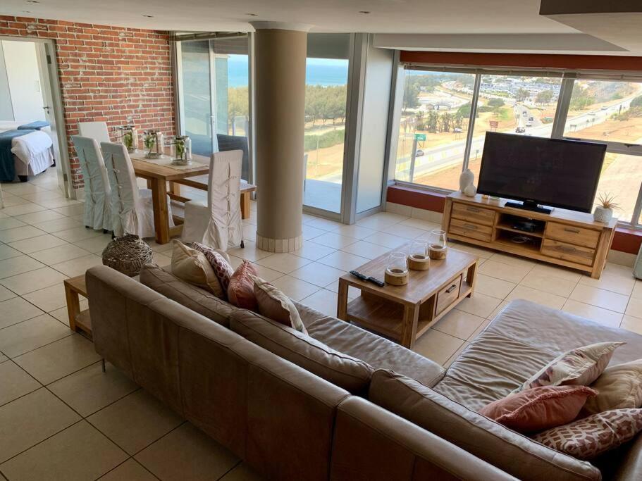 Spacious 2 Bedroom Space With Breathtaking Seaview Mossel Bay Eksteriør bilde